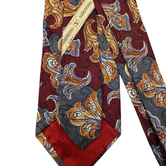 Valentino Garavani Silk Necktie – Baroque Scroll Pattern – Burgundy, Grey, Gold - Picture 4 of 4